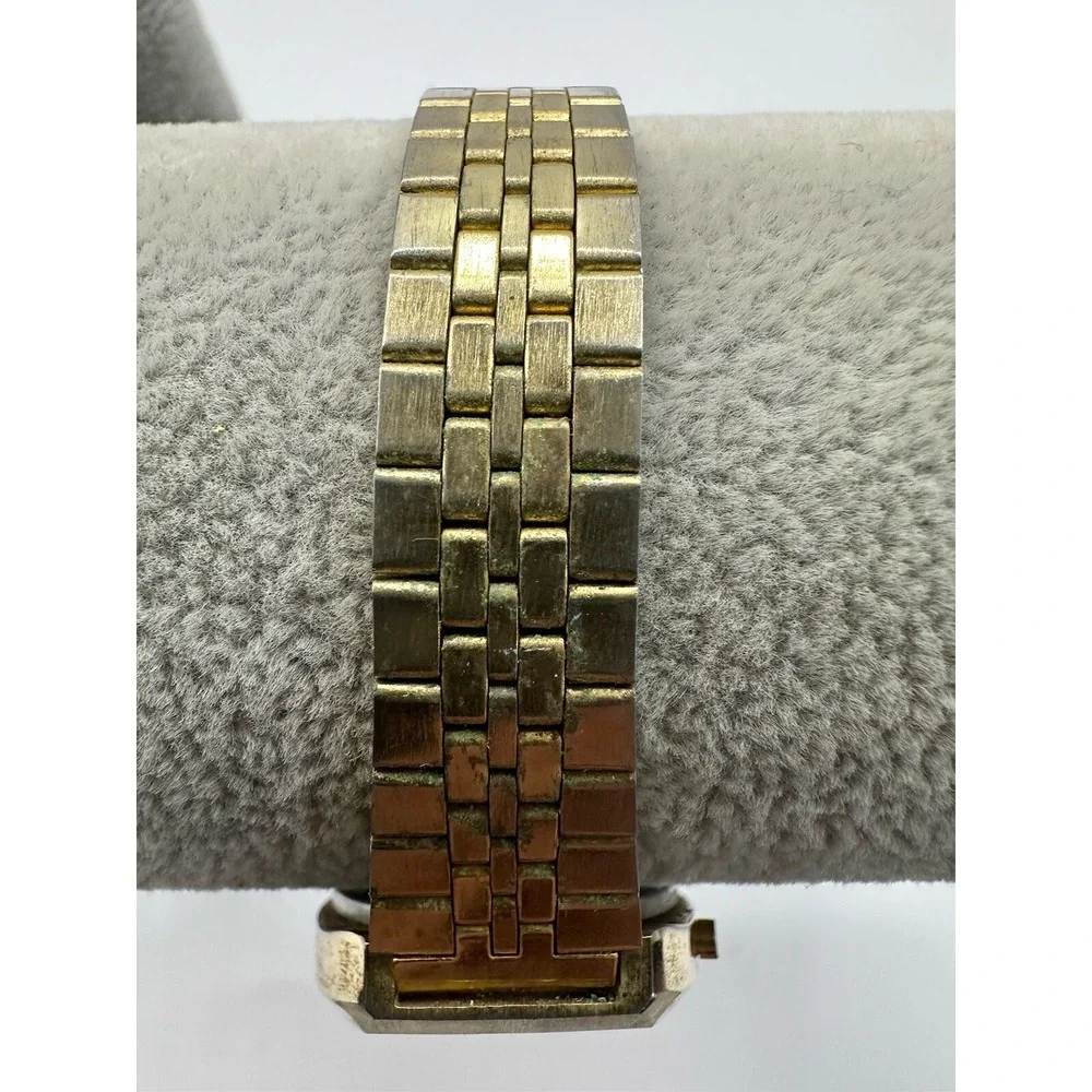 Sonic Digital Womens Watch Vintage Gold Tone LCD New Battery 26MM 6.5